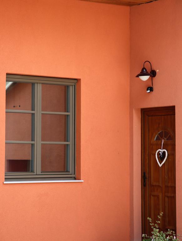 Erhardt Superior Rooms Sopron Exterior photo