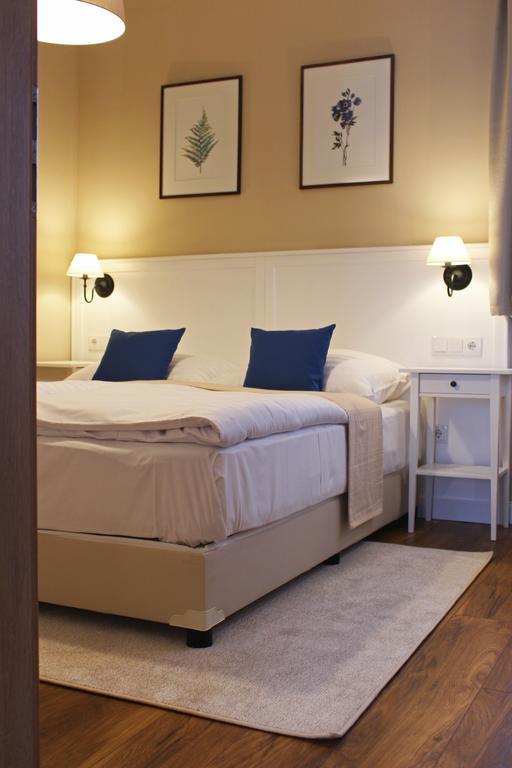 Erhardt Superior Rooms Sopron Exterior photo