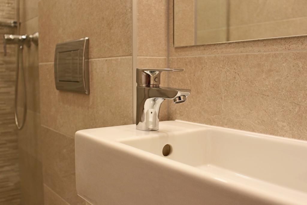 Erhardt Superior Rooms Sopron Exterior photo